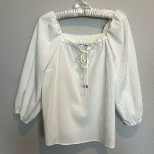 Elizabeth and James women’s long balloon sleeve top size size medium